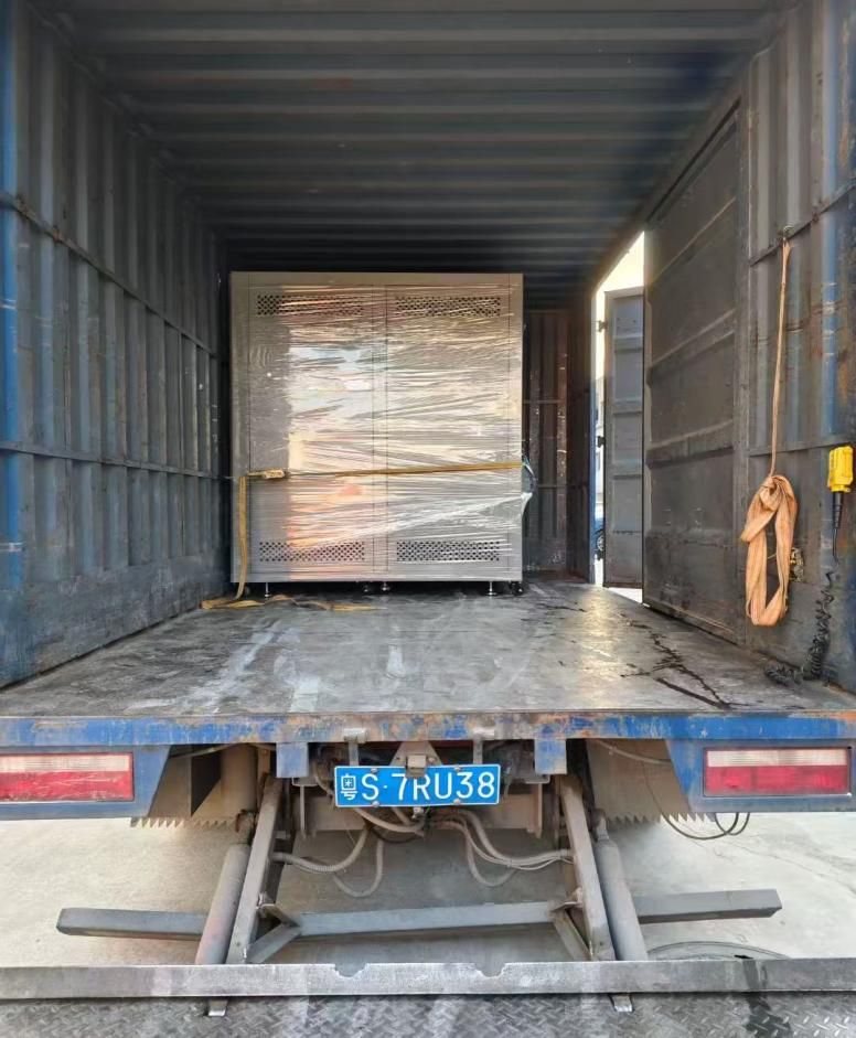 裝車出貨 裝車出貨